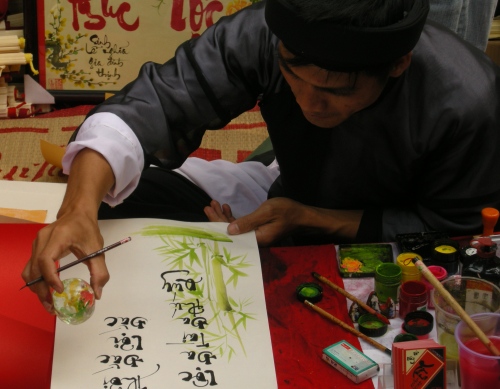 Phố ông đồ tài hoa ở Sài Gòn